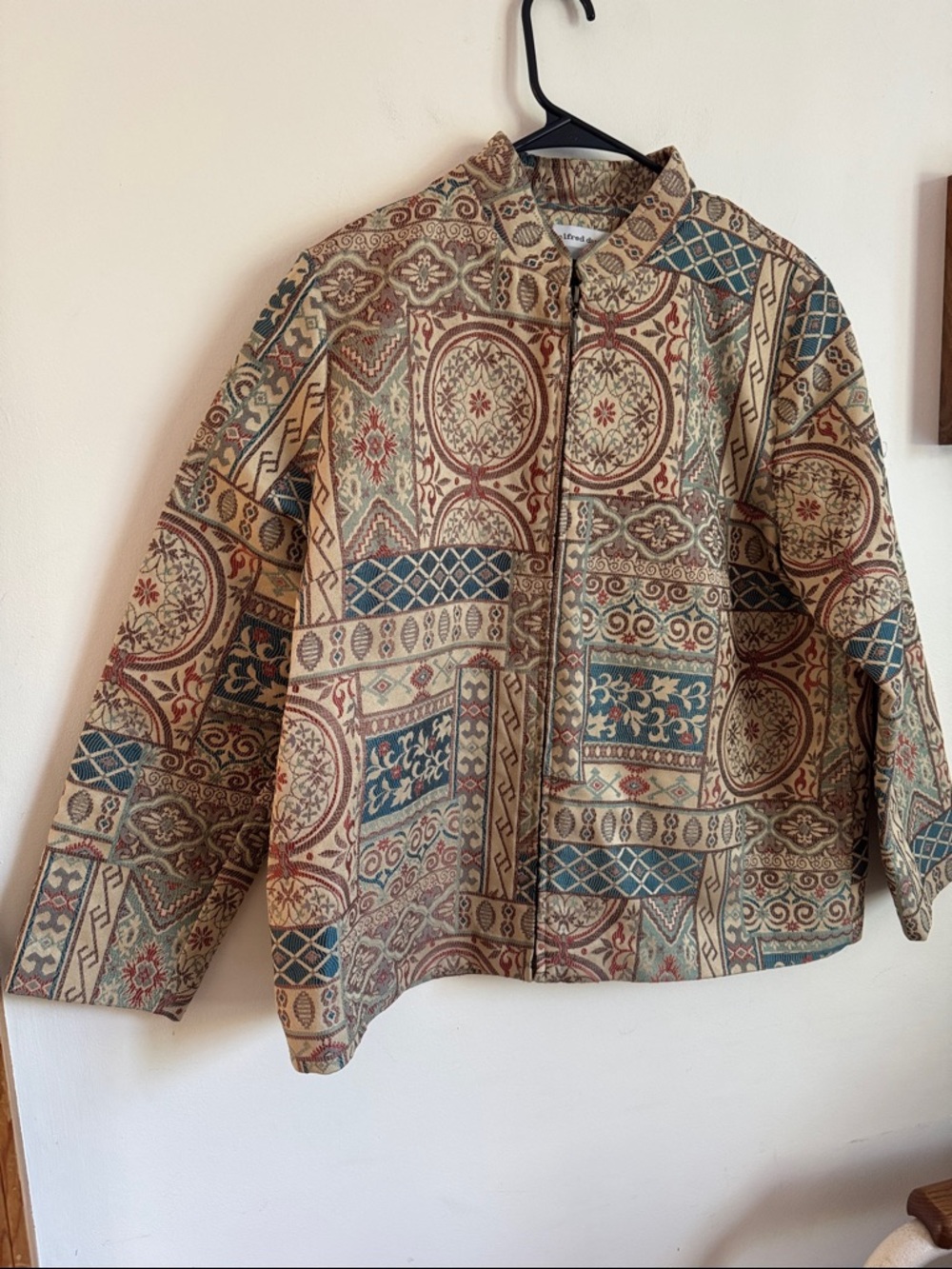 Alfred Dunner vintage tapestry zip up jacket